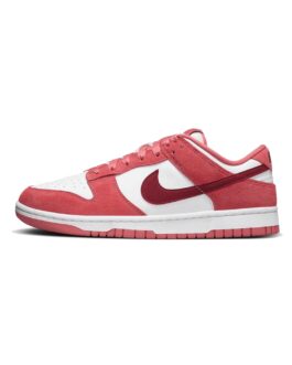 Nike Dunk Low Valentine’s Day